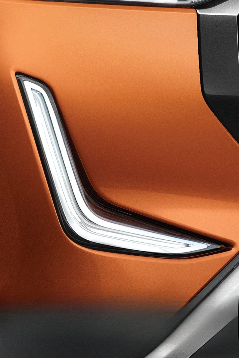 1-Nissan-MC--Exterior_Desktop_764-x-1144_pix-18-Nov.jpg.ximg.l_full_h.smart (1)